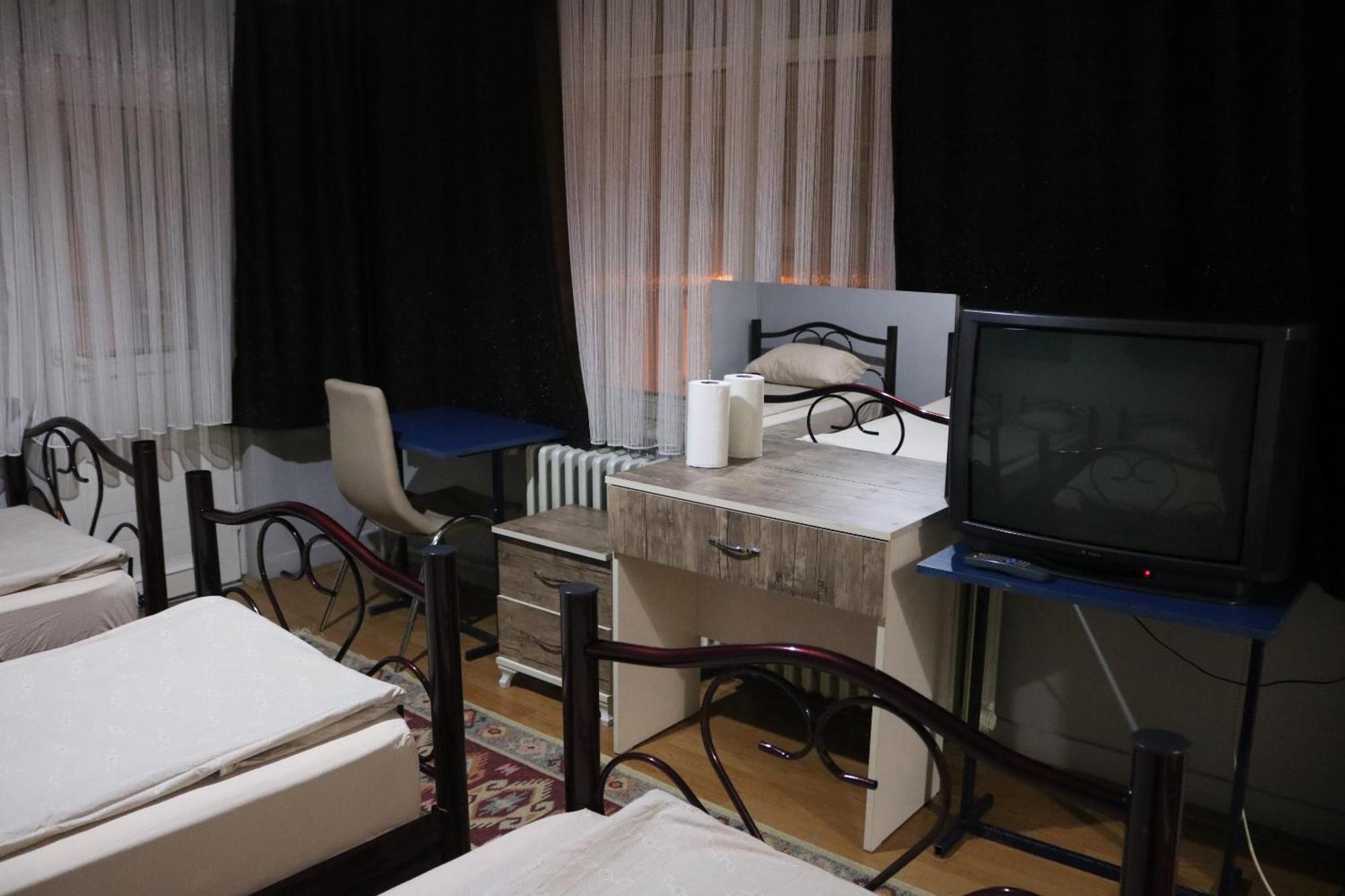 Zafer Hostel Konya Esterno foto