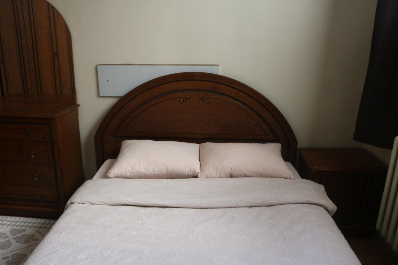 Zafer Hostel Konya Esterno foto