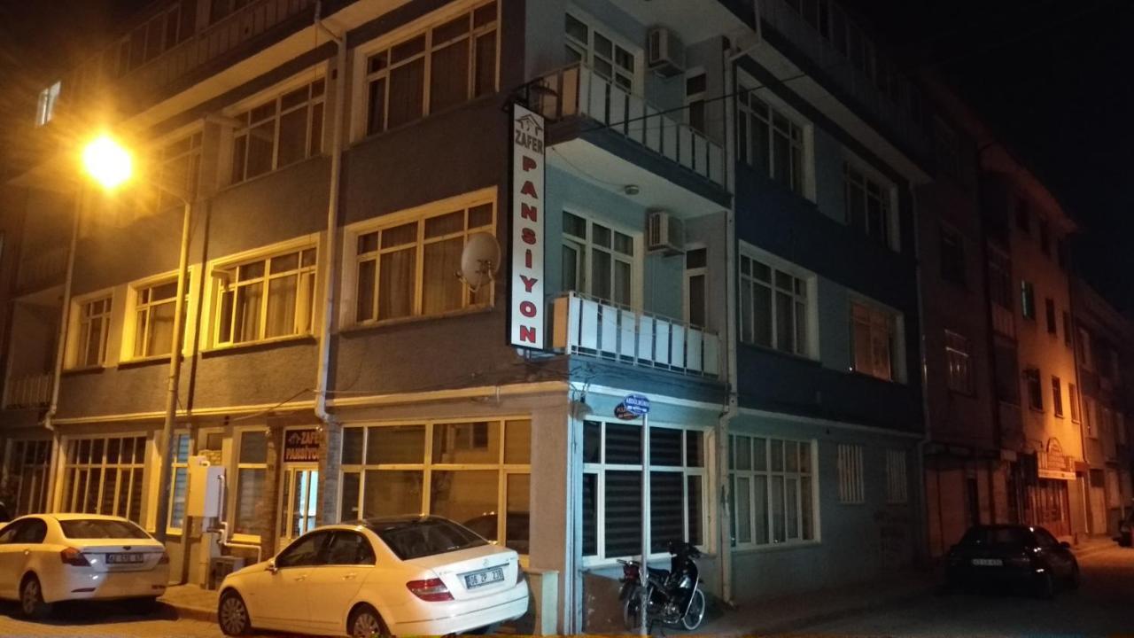 Zafer Hostel Konya Esterno foto